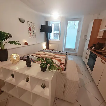 La Grotte Boheme * لورد